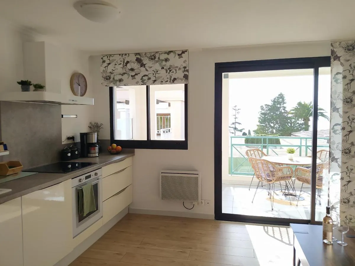 Apartament Cannes & More